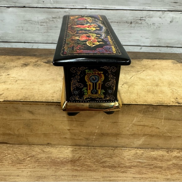 1991 Ardleigh Elliott Numbered Porcelain Russian Nutcracker Music Trinket Box - Picture 7 of 9